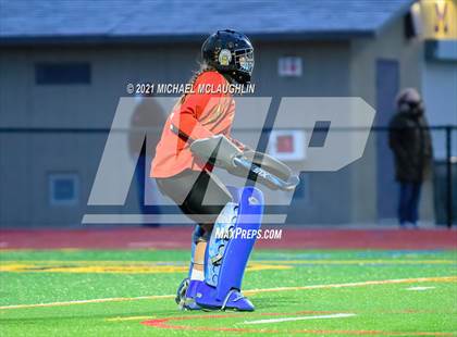 Thumbnail 3 in Massapequa vs Garden City (Section VIII Class A Final) photogallery.