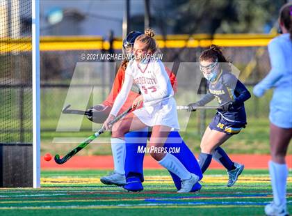Thumbnail 3 in Massapequa vs Garden City (Section VIII Class A Final) photogallery.