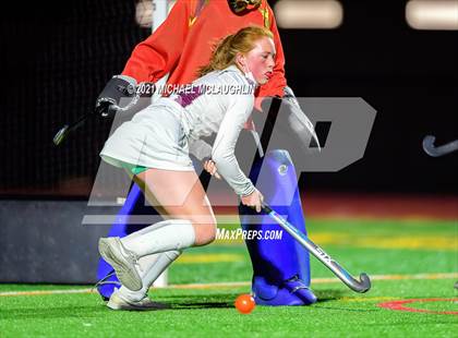 Thumbnail 3 in Massapequa vs Garden City (Section VIII Class A Final) photogallery.