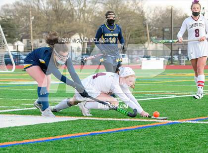 Thumbnail 1 in Massapequa vs Garden City (Section VIII Class A Final) photogallery.