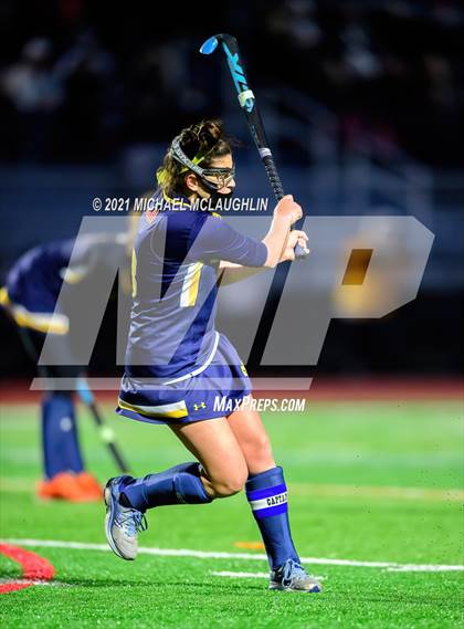 Thumbnail 1 in Massapequa vs Garden City (Section VIII Class A Final) photogallery.