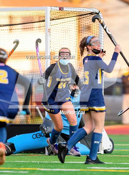 Thumbnail 2 in Massapequa vs Garden City (Section VIII Class A Final) photogallery.