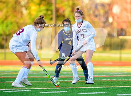 Thumbnail 3 in Massapequa vs Garden City (Section VIII Class A Final) photogallery.