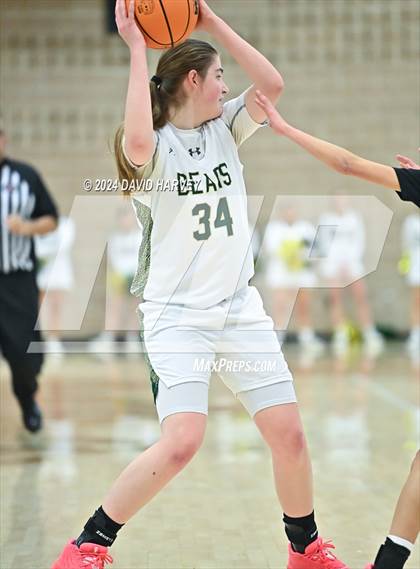 Thumbnail 3 in Pomona @ Bear Creek photogallery.