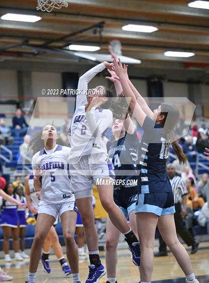 Thumbnail 1 in Meadowdale vs Garfield (Opening Round) photogallery.