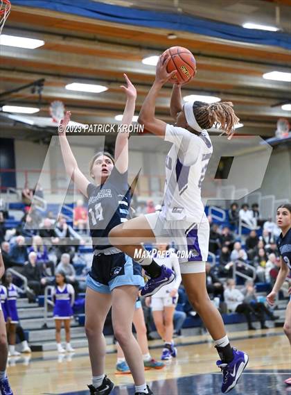 Thumbnail 2 in Meadowdale vs Garfield (Opening Round) photogallery.