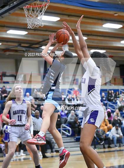 Thumbnail 3 in Meadowdale vs Garfield (Opening Round) photogallery.