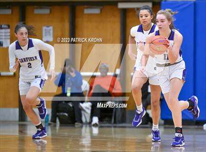 Thumbnail 2 in Meadowdale vs Garfield (Opening Round) photogallery.