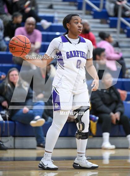 Thumbnail 3 in Meadowdale vs Garfield (Opening Round) photogallery.