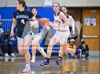 Thumbnail 3 in Meadowdale vs Garfield (Opening Round) photogallery.