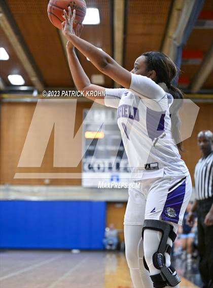 Thumbnail 2 in Meadowdale vs Garfield (Opening Round) photogallery.