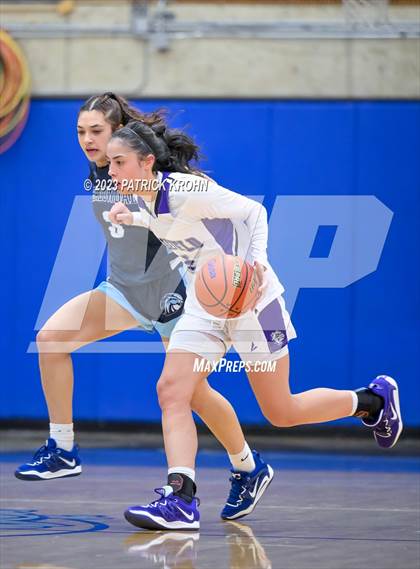 Thumbnail 2 in Meadowdale vs Garfield (Opening Round) photogallery.
