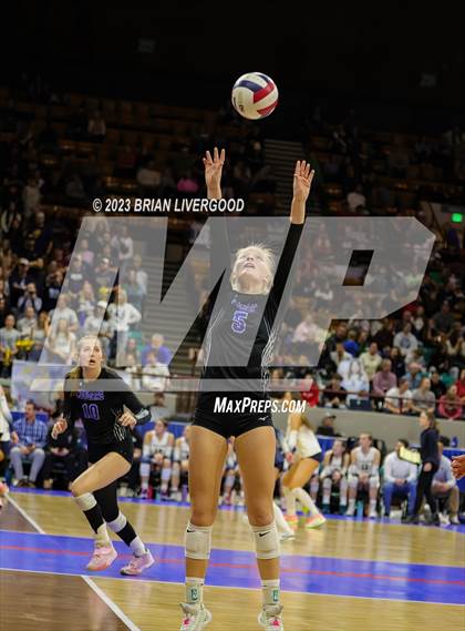 Thumbnail 2 in Resurrection Christian vs. University (CHSAA 3A Final) photogallery.