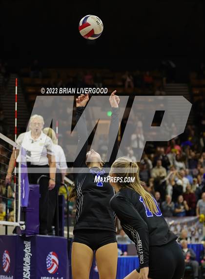 Thumbnail 2 in Resurrection Christian vs. University (CHSAA 3A Final) photogallery.