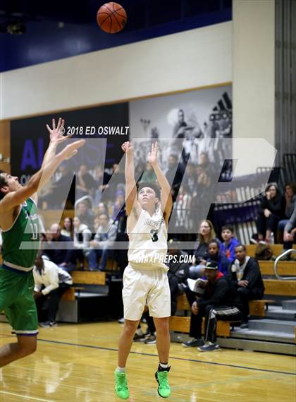 Thumbnail 1 in Branson vs. Bishop Manogue (Damian Lillard Classic Final) photogallery.