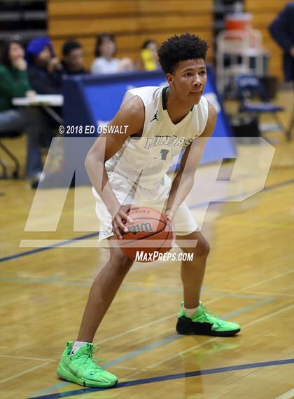 Thumbnail 2 in Branson vs. Bishop Manogue (Damian Lillard Classic Final) photogallery.