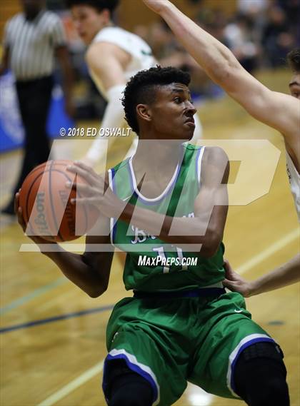 Thumbnail 3 in Branson vs. Bishop Manogue (Damian Lillard Classic Final) photogallery.