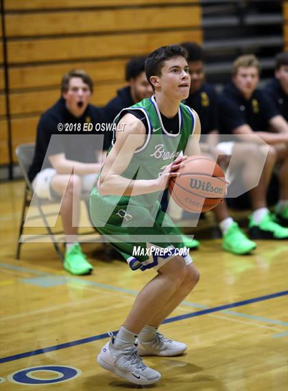 Thumbnail 1 in Branson vs. Bishop Manogue (Damian Lillard Classic Final) photogallery.