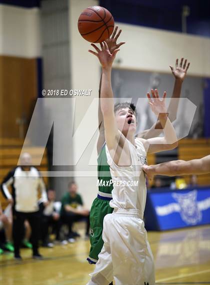 Thumbnail 1 in Branson vs. Bishop Manogue (Damian Lillard Classic Final) photogallery.