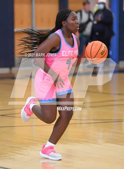Thumbnail 1 in Example Academy (IL) vs AZ Elite Prep  (Nike Tournament of Champions) photogallery.