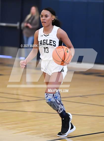 Thumbnail 1 in Example Academy (IL) vs AZ Elite Prep  (Nike Tournament of Champions) photogallery.