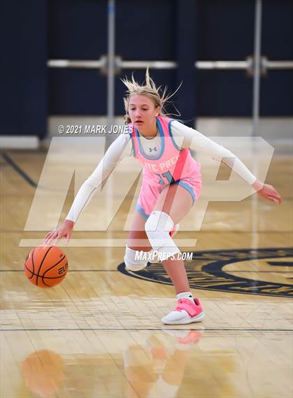 Thumbnail 1 in Example Academy (IL) vs AZ Elite Prep  (Nike Tournament of Champions) photogallery.