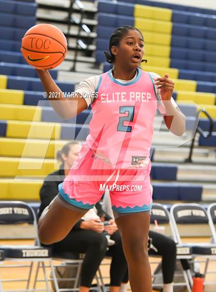 Thumbnail 3 in Example Academy (IL) vs AZ Elite Prep  (Nike Tournament of Champions) photogallery.