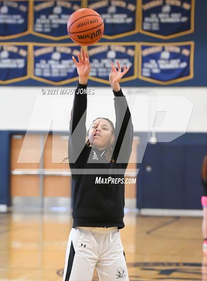 Thumbnail 2 in Example Academy (IL) vs AZ Elite Prep  (Nike Tournament of Champions) photogallery.