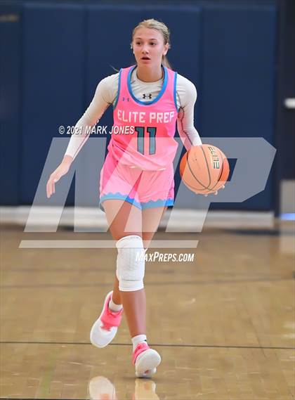 Thumbnail 2 in Example Academy (IL) vs AZ Elite Prep  (Nike Tournament of Champions) photogallery.