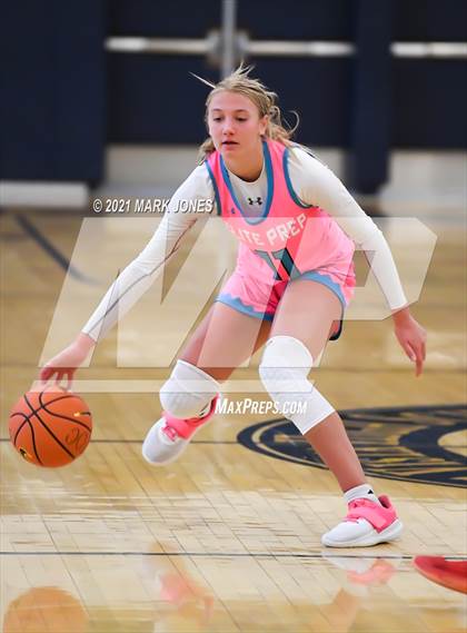 Thumbnail 2 in Example Academy (IL) vs AZ Elite Prep  (Nike Tournament of Champions) photogallery.