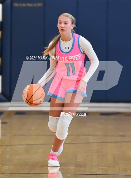 Thumbnail 2 in Example Academy (IL) vs AZ Elite Prep  (Nike Tournament of Champions) photogallery.