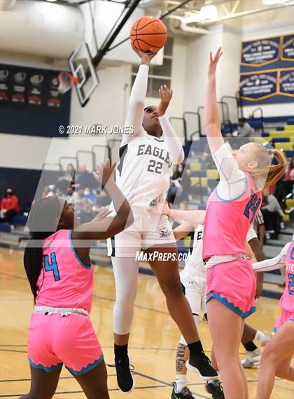 Thumbnail 3 in Example Academy (IL) vs AZ Elite Prep  (Nike Tournament of Champions) photogallery.