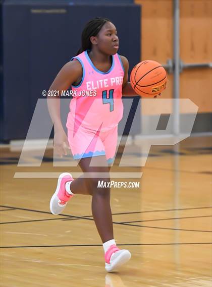 Thumbnail 3 in Example Academy (IL) vs AZ Elite Prep  (Nike Tournament of Champions) photogallery.