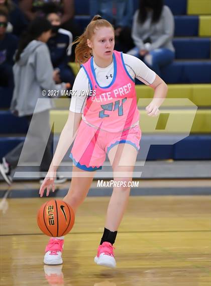 Thumbnail 3 in Example Academy (IL) vs AZ Elite Prep  (Nike Tournament of Champions) photogallery.