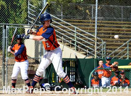 Thumbnail 1 in Central Catholic vs. Cosumnes Oaks photogallery.