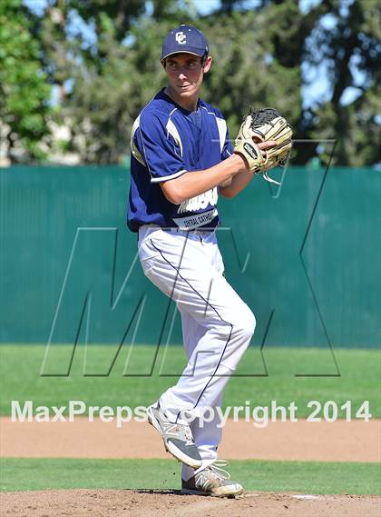 Thumbnail 1 in Central Catholic vs. Cosumnes Oaks photogallery.