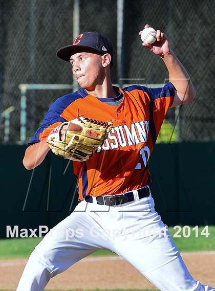 Thumbnail 1 in Central Catholic vs. Cosumnes Oaks photogallery.