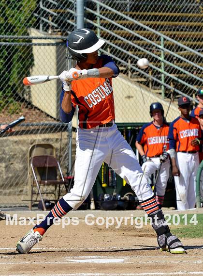 Thumbnail 1 in Central Catholic vs. Cosumnes Oaks photogallery.