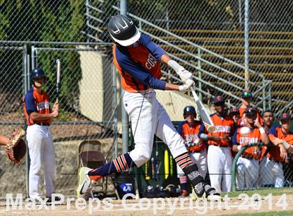 Thumbnail 2 in Central Catholic vs. Cosumnes Oaks photogallery.