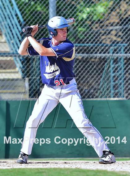 Thumbnail 3 in Central Catholic vs. Cosumnes Oaks photogallery.