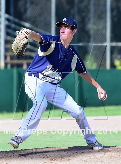 Thumbnail 2 in Central Catholic vs. Cosumnes Oaks photogallery.