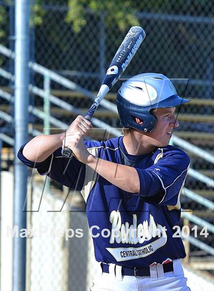 Thumbnail 2 in Central Catholic vs. Cosumnes Oaks photogallery.