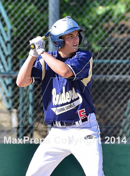Thumbnail 2 in Central Catholic vs. Cosumnes Oaks photogallery.