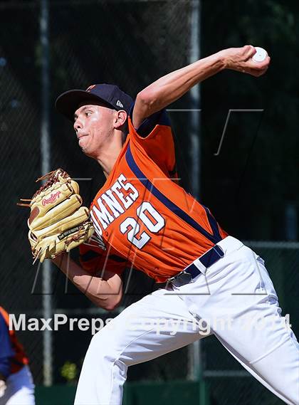 Thumbnail 1 in Central Catholic vs. Cosumnes Oaks photogallery.