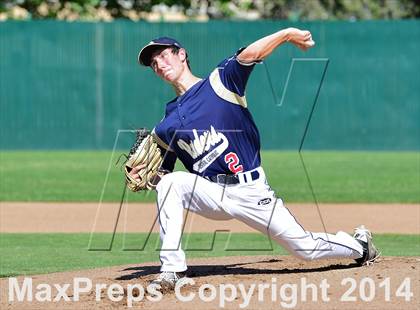 Thumbnail 2 in Central Catholic vs. Cosumnes Oaks photogallery.