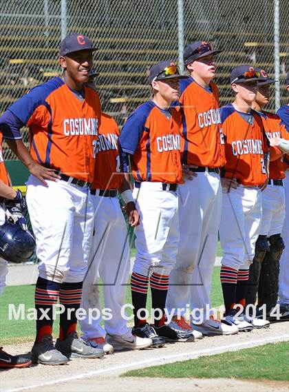 Thumbnail 1 in Central Catholic vs. Cosumnes Oaks photogallery.