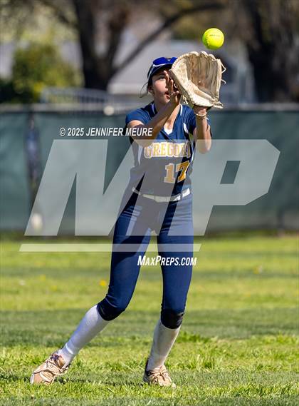 Thumbnail 1 in Atwater vs. Gregori photogallery.