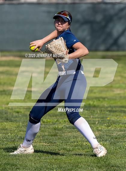 Thumbnail 1 in Atwater vs. Gregori photogallery.