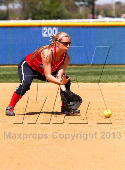 Thumbnail 2 in Shawnee @ Washington Township (Hammonton Invitational) photogallery.