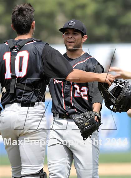 Thumbnail 1 in Alta Loma vs Glendora (Battle of the Baseline League) photogallery.
